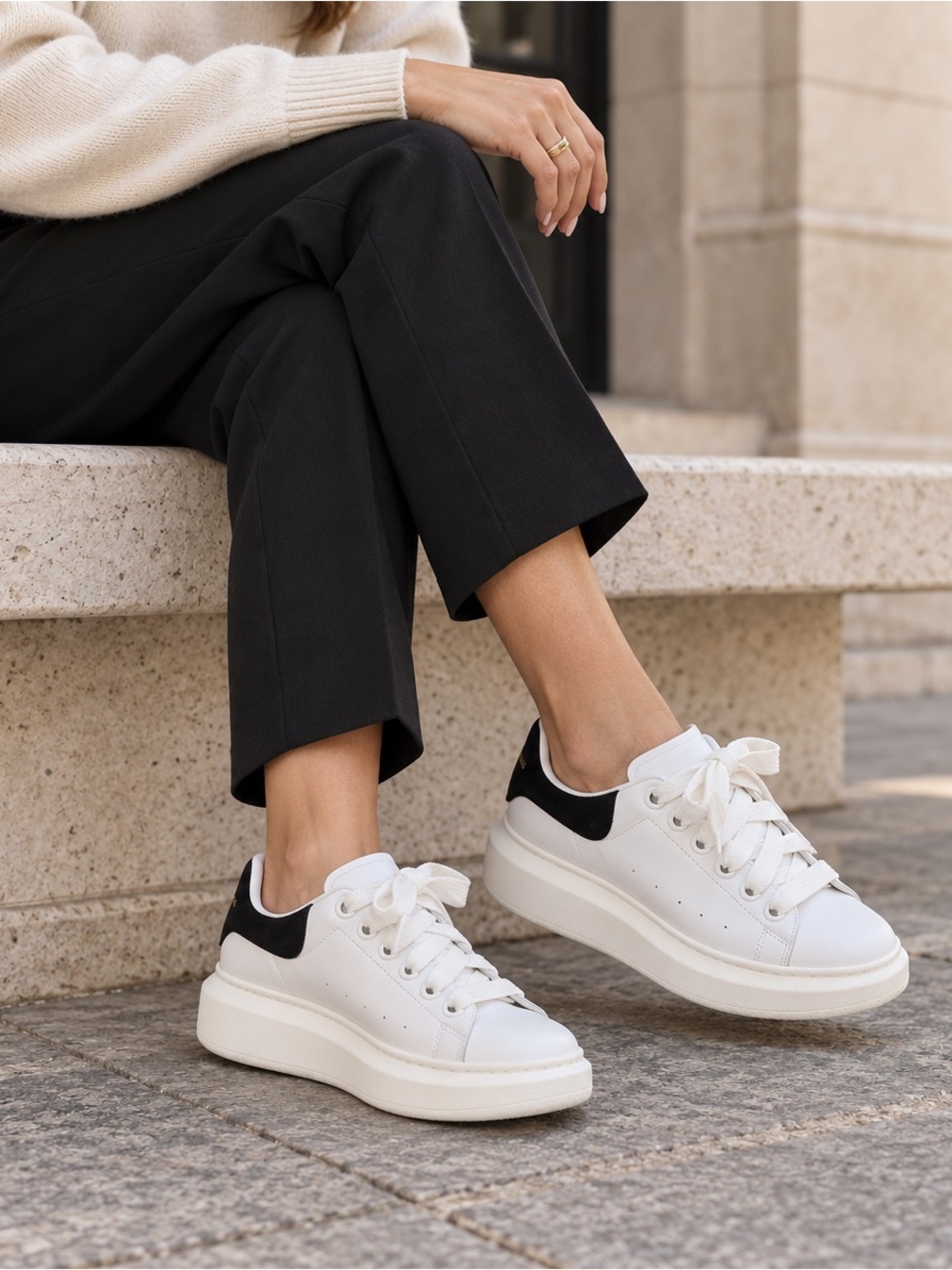 White and black Alexander McQueen oversized sneakers, size EU 44.